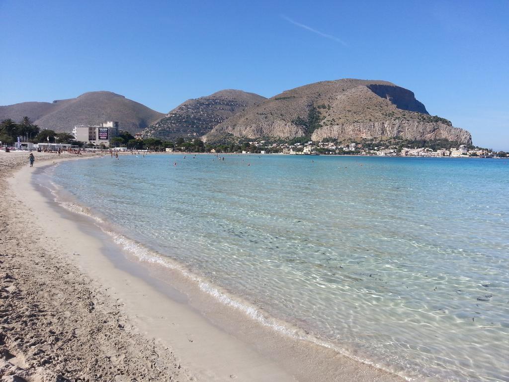 Mondello Suites Feels Like Home Exterior foto