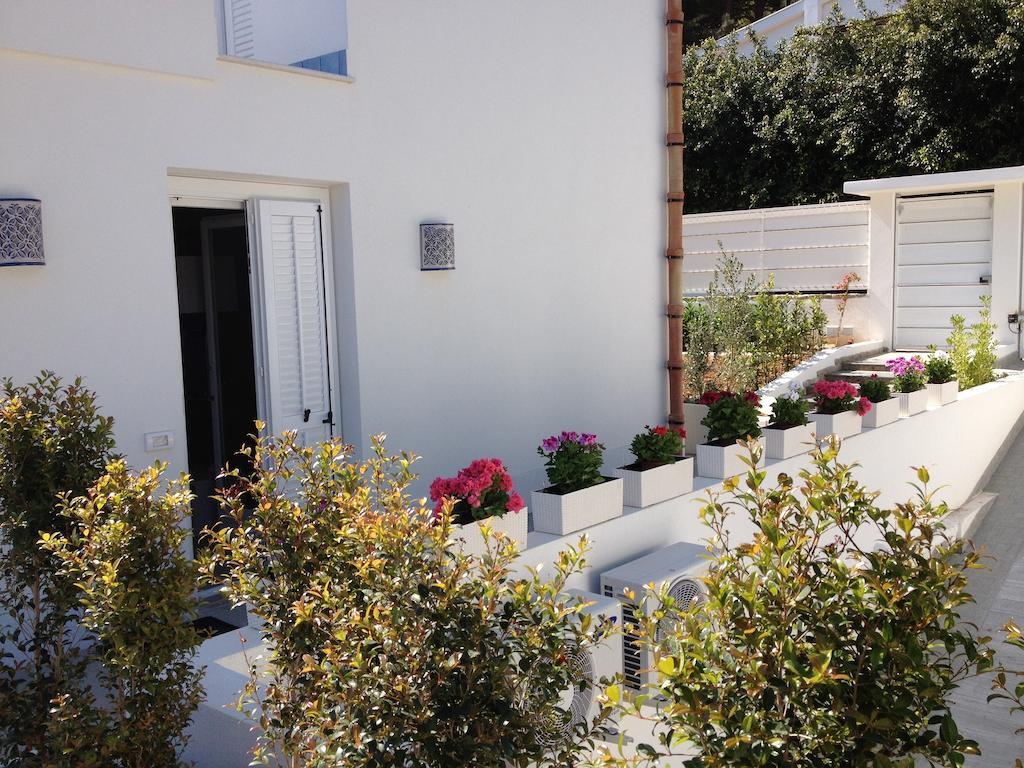 Mondello Suites Feels Like Home Habitación foto